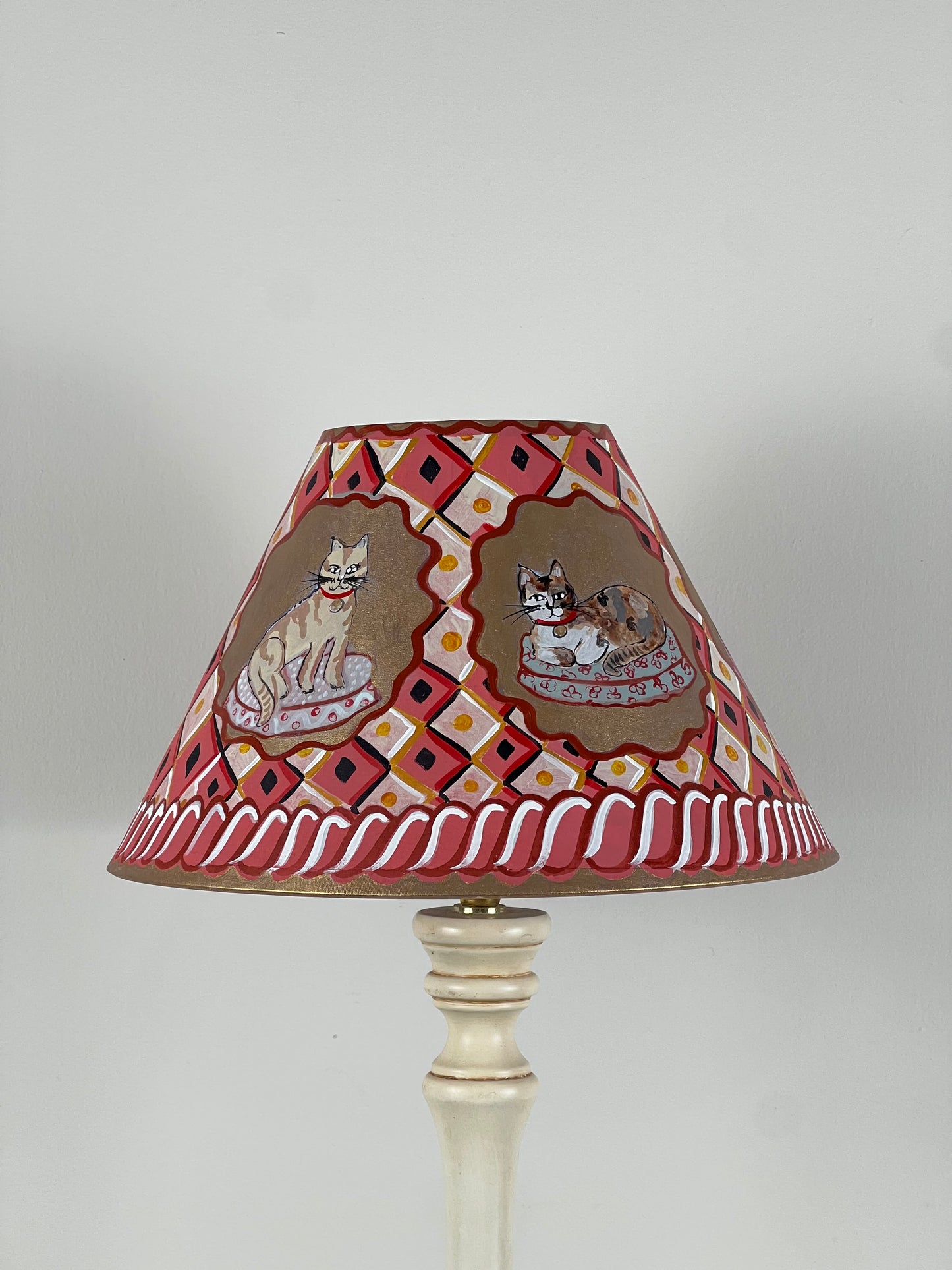 Hand-Painted Folk Art Lampshade with Cats – A One-Off Decorative Statement