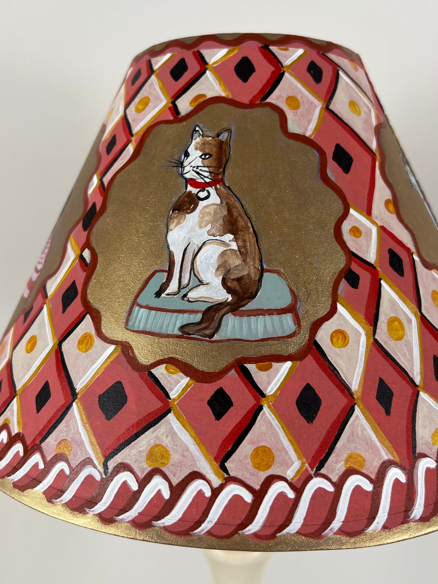 Hand-Painted Folk Art Lampshade with Cats – A One-Off Decorative Statement